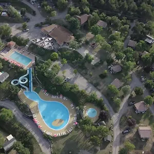 Campingplatz Le Couriou, Recoubeau-Jansac